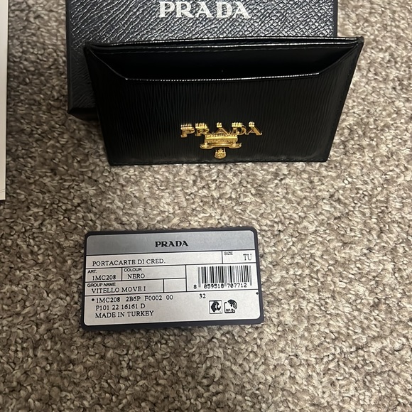 PRADA CARD HOLDER - Picture 2 of 6